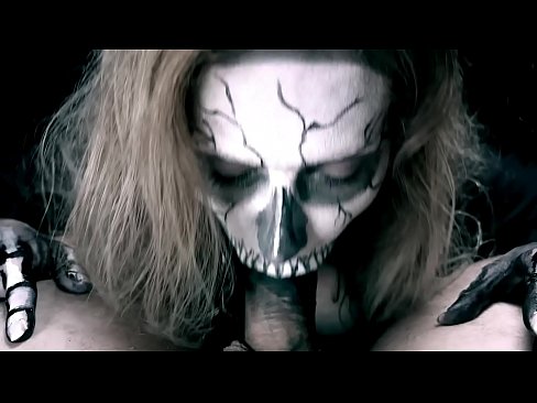 ❤️ Demon girl sucking cock with her black mouth and swallowing cum. ️ Sex video at en-gb.tubesexer-com.ru ☑